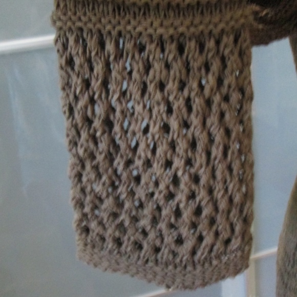 *SOLD* BCBG Max Azria Open Weave Long Bell Sleeve - Picture 5 of 7